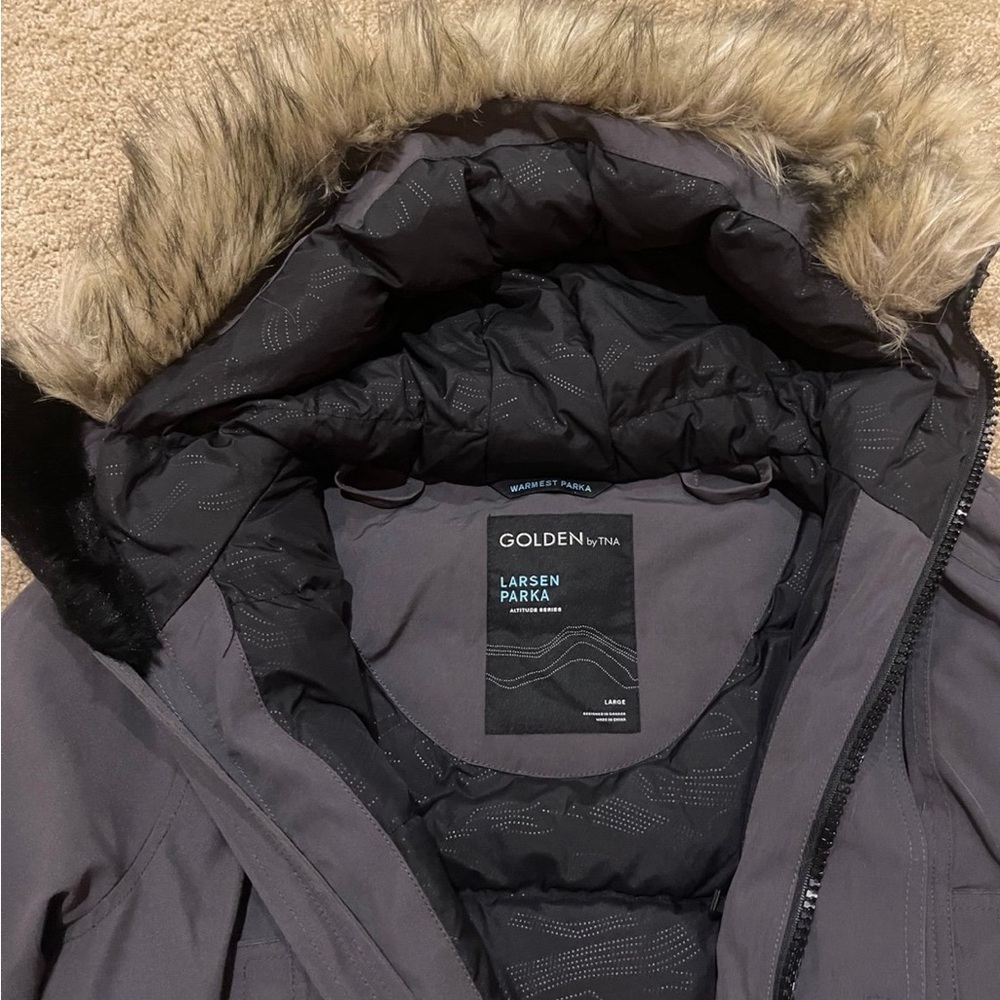 Golden by TNA Larsen Parka